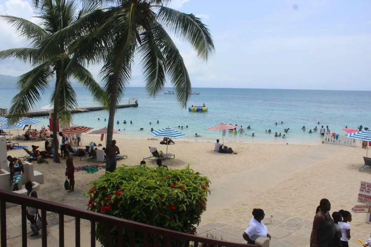Palm Breeze House & Cottage Montego Bay