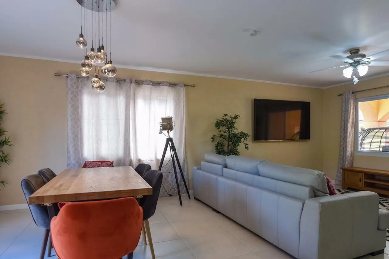Palm Breeze House & Cottage Montego Bay