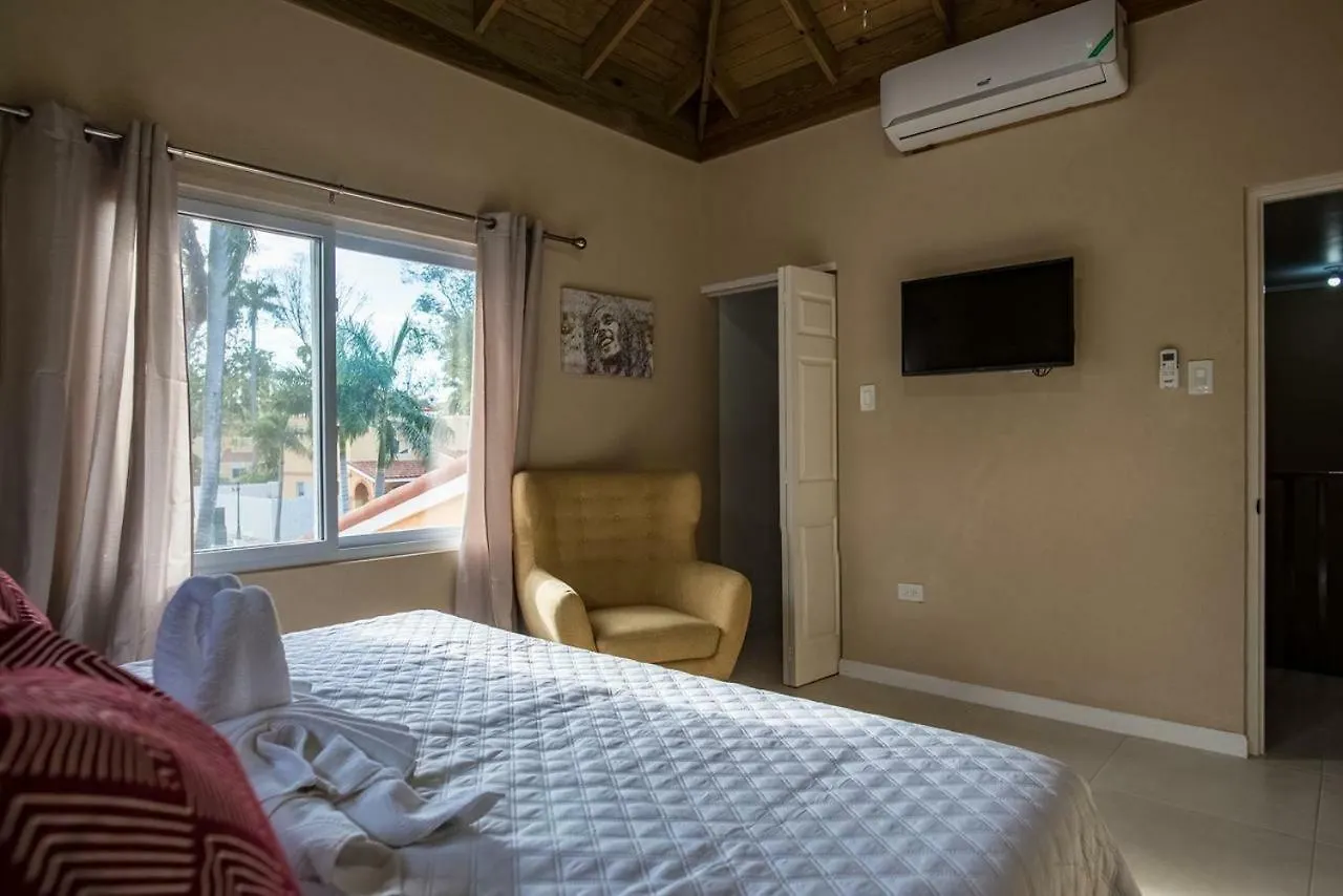 Konukevi Palm Breeze House & Cottage Montego Bay