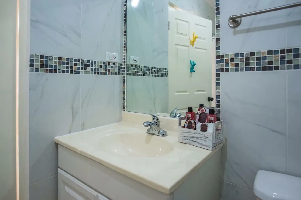 Palm Breeze House & Cottage Montego Bay Jamaika